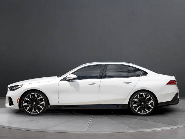 bmw 5 series 2026 WBA43FJ02TCW19001 image bmw 5 series 2026 WBA43FJ02TCW19001 image